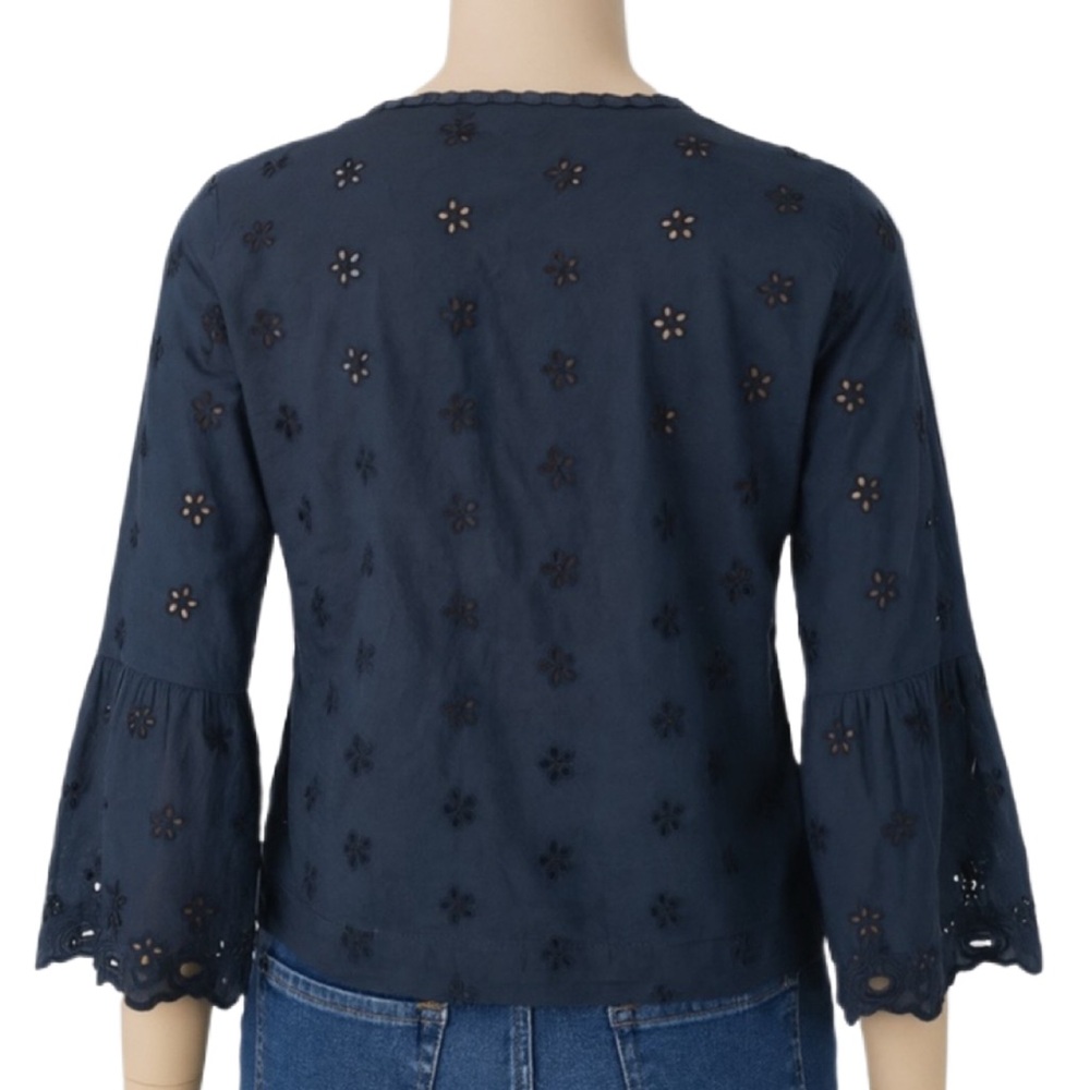 J. Crew Eyelet Lace Ruffle Bell Sleeve Blouse Size 12 Navy Blue Boho Romantic - Picture 5 of 9